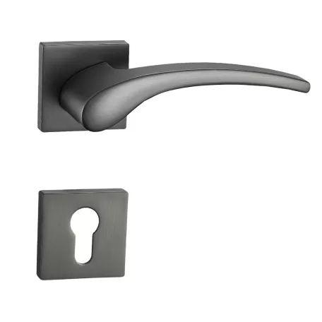 TITÁN Kilincsgarnitúra Oszt. Cly.-Fekete Blanca