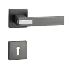 TITÁN Kilincsgarnitúra Oszt. Kly.-Fekete Cameo