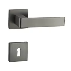 TITÁN Kilincsgarnitúra Oszt. Kly.-Fekete Terra