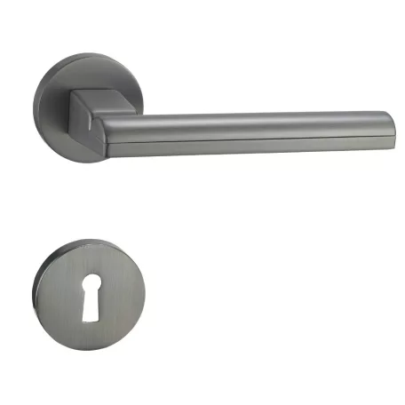 TITÁN Kilincsgarnitúra Oszt. Kly.-Fekete Nea