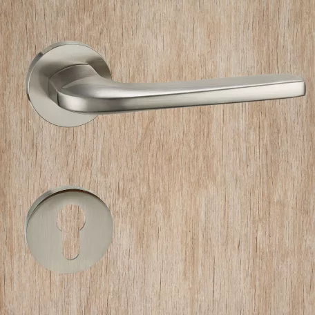 Kilincsgarnitúra Oszt. Cly.Szatén-Nikkel Alisia