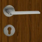 TITÁN Kilincsgarnitúra Oszt. Cly.-Fekete Lunetta