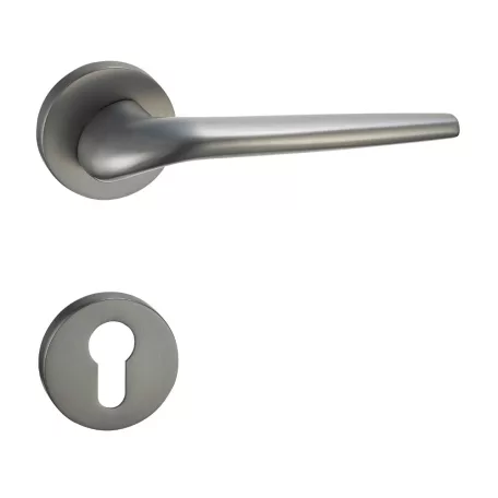 TITÁN Kilincsgarnitúra Oszt. Cly.-Fekete Ysabel