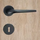 Kilincsgarnitúra Oszt. Kly. Matt-Fekete Ysabel