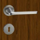 TITÁN Kilincsgarnitúra Oszt. Kly.-Fekete Melita