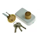 LOB Reteszzár Rács.Cil. Kiv-Bel.Kulcs Tb62 Fehér