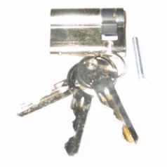 TITÁN Hengerzár Félbetét 10/30 Fúrásvédett K1