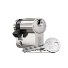 TITÁN Hengerzár Félbetét 10/60 Fúrásvédett K1