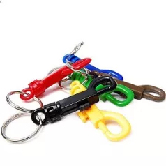 Karabiner 7 cm Szines Műanyag