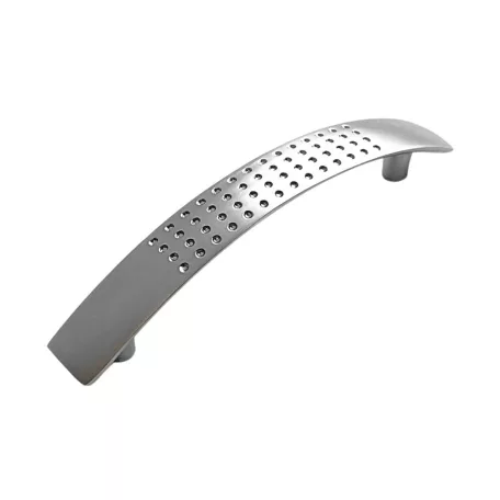 Bútorfogantyú Íves Pettyes 96 mm Mattkróm Ak2329B