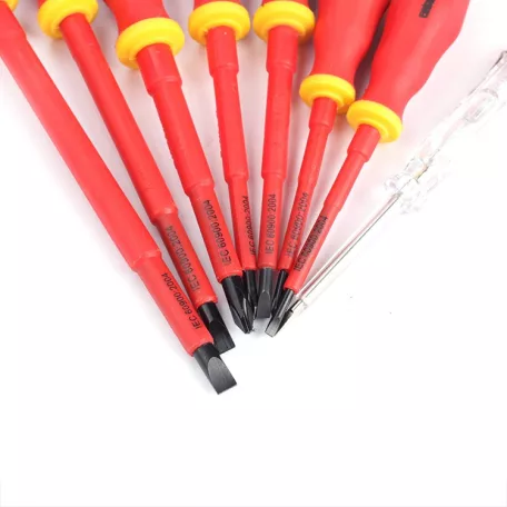 FINDER Csavarhúzó Klt.8R.1000V.Szigetelt 193087