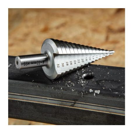 LÉPCSŐS FÚRÓ KLT. 3RÉSZ 4-32MM TITÁN BEV FINDER 196657