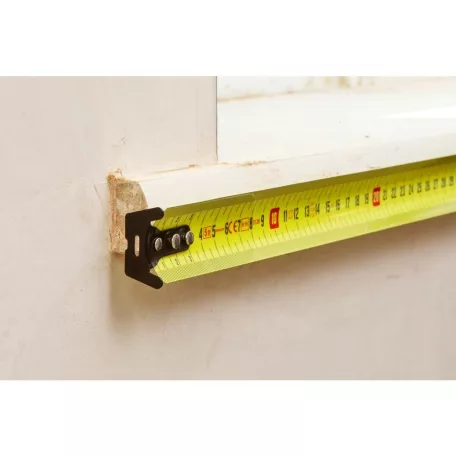 STANLEY Mérőszalag Kitartható 5M*32 mm* 0-33-720