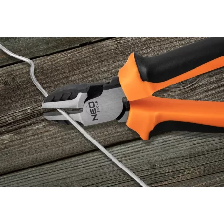 NEO TOOLS Oldalcsípőfogó 160mm Műa.Ny. 40% Fs