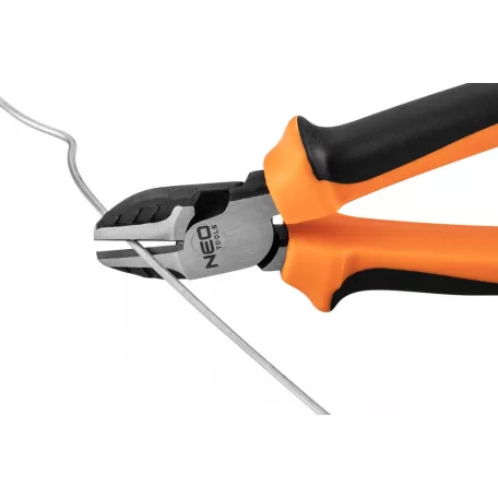 NEO TOOLS Oldalcsípőfogó 180mm Műa.Ny. 40% Fs