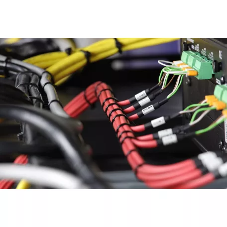 NEO TOOLS Kábelkötegelő Extrem 3,6*200 Fekete100 db 