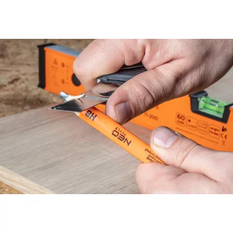 NEO TOOLS Ácsceruza 240mm Hb Fához Narancs