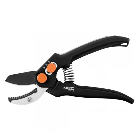 NEO TOOLS Metszőolló 185mm Rávágó M:15mm 