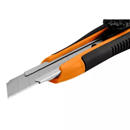 Neo Tools Pvc Vágókés 18mm Fémbet.Tördelhető Peng.