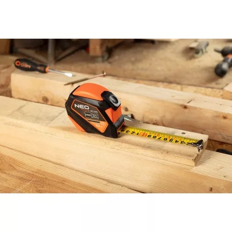 NEO TOOLS Mérőszalag 3M/16 mm Acél Mágn.Autos.+Rögz 