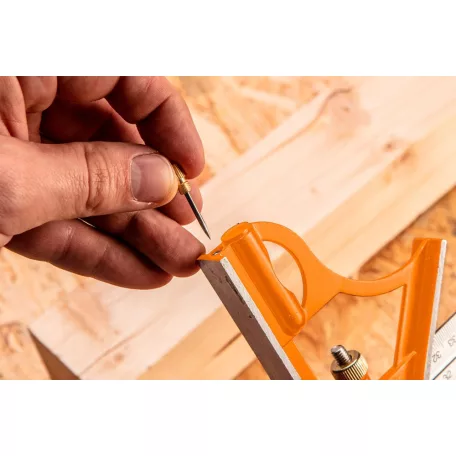 NEO TOOLS Szögmérő Profi 60Cm Derékszög És Vonalzó