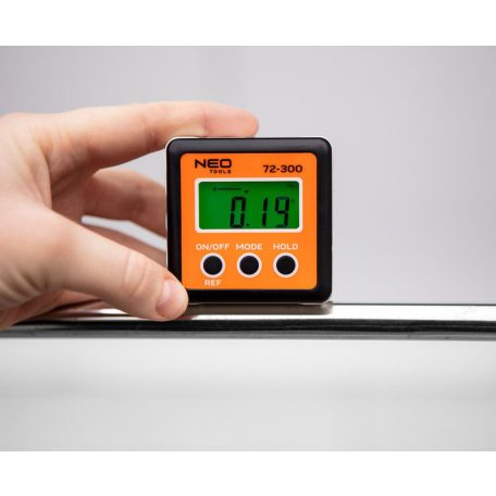 Digitális szögmérő és dőlésmérő neo tools