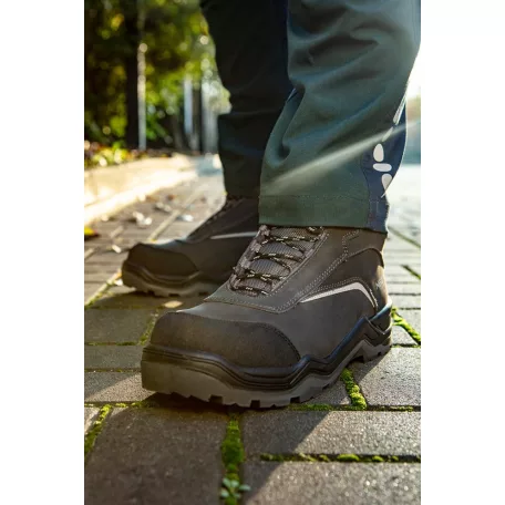 NEO TOOLS Munkabakancs S3 Fekete Nubuk Fémmen.M:39