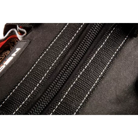 NEO TOOLS Szerelőszék Zsebekkel /Horgász/