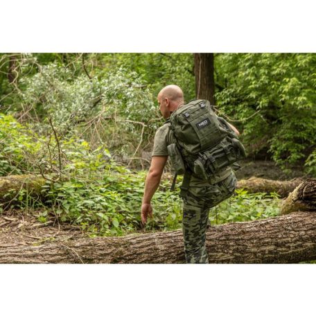 TÚRA HÁTIZSÁK 600D POLIÉSZTER 40L. TEREP NEO TOOLS